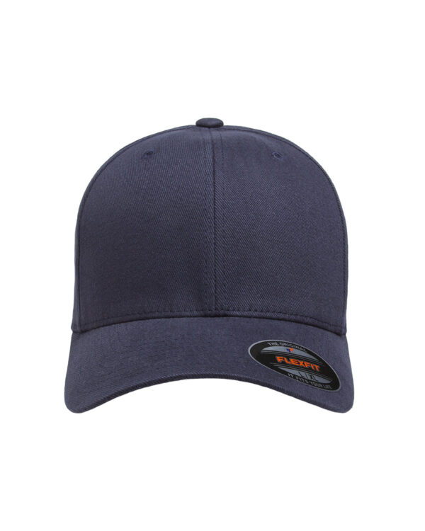 Flexfit Brushed Twill Cap: Timeless Style and Comfort - Image 4